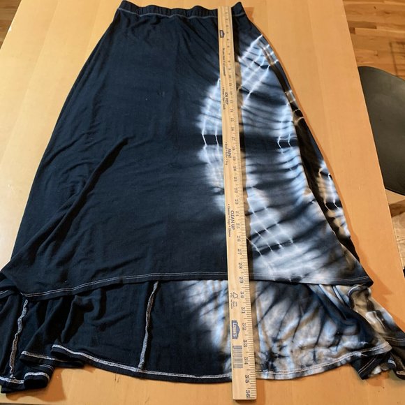 SOLD Go Couture Gray Tie Dye Knit Maxi Skirt - Picture 4 of 9